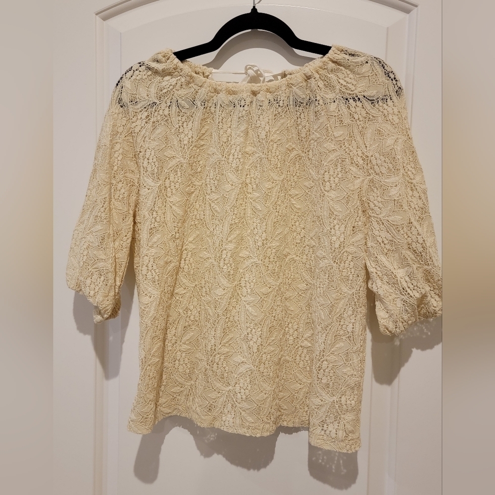 HINGE Lace Tie Top Medium